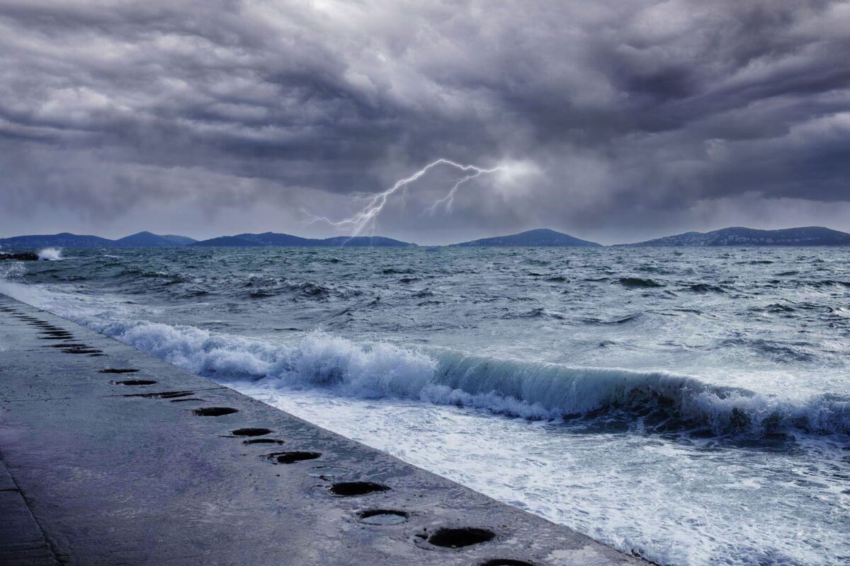 How Altitude Water Saves Lives During a Tsunami